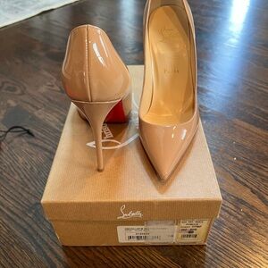 Christian Louboutin Decollette 100 pumps nude patent leather